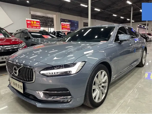 Volvo S90 T5 Smart Vision Luxury Edition