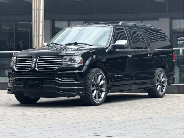 Lincoln Navigator 3.5T AWD