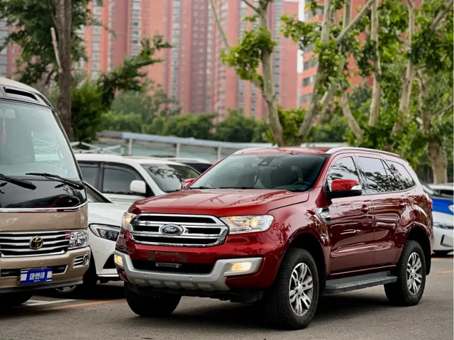 Ford Everest 2.0T Gasoline Auto 4WD Luxury Edition 5 seats