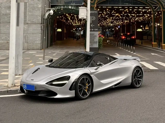 McLaren 720S 4.0T Coupe