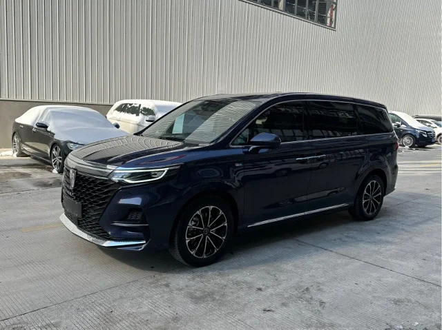 Roewe iMAX8 400TGI Supreme Edition