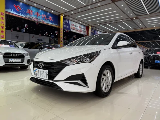 Hyundai Verna 1.4L CVT GLS Cool Edition