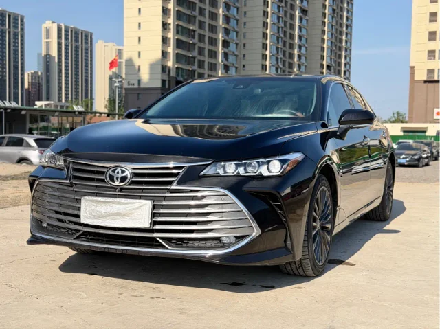 Toyota Avalon 2.0L XLE Premium Edition China VI