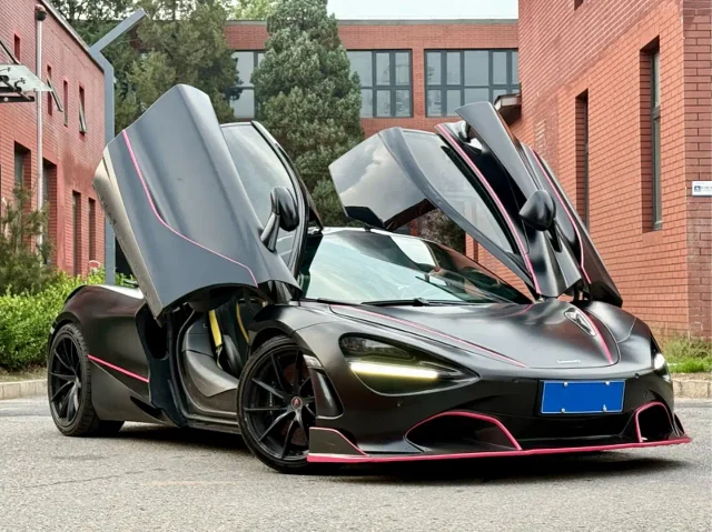 McLaren 720S 4.0T Coupe