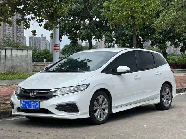 Honda Jade 1.8L Auto Classic Edition 5 seats