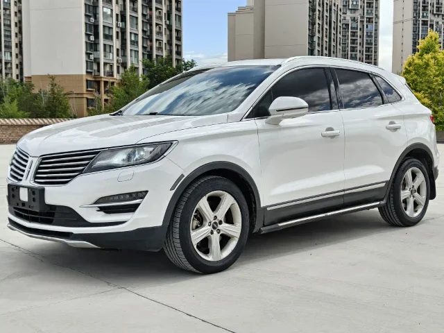 Lincoln MKC 2.0T 2WD Premium Edition