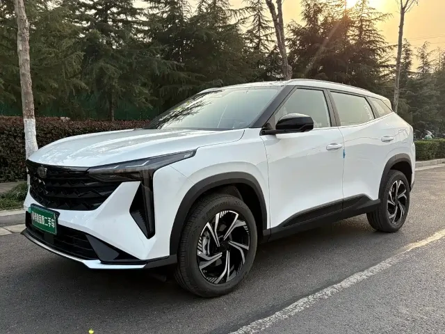 Geely Boyue 1.5TD Connected +