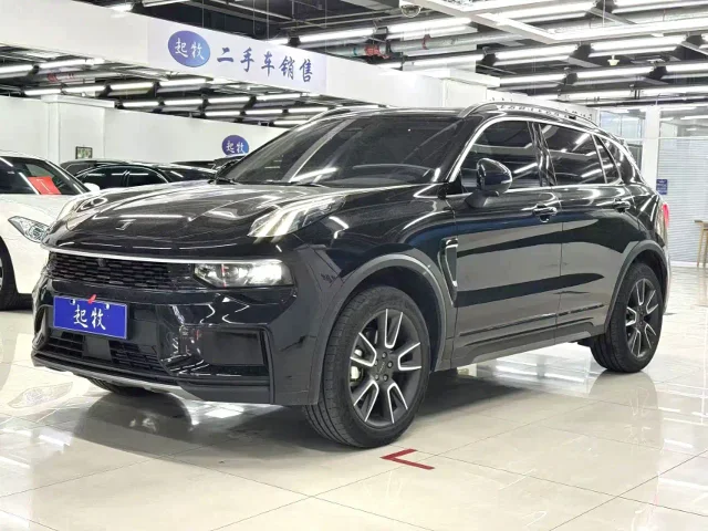 Lynk & Co 01 2.0TD 2WD Global Pro