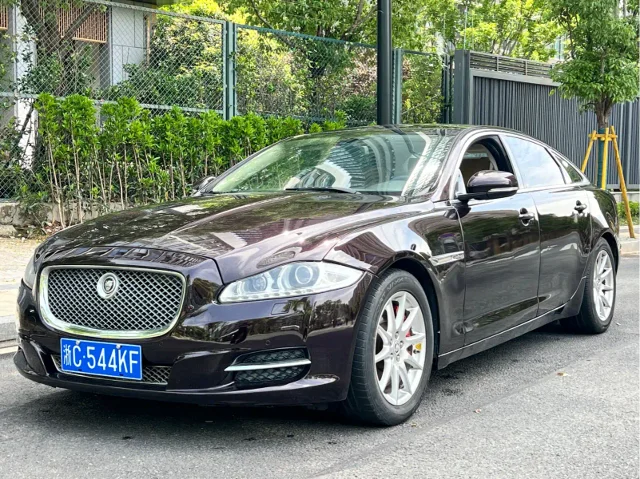 Jaguar XJ XJL 3.0 Panoramic Business Edition