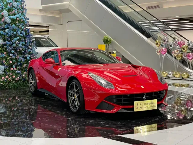 Ferrari F12berlinetta 6.3L Standard Type