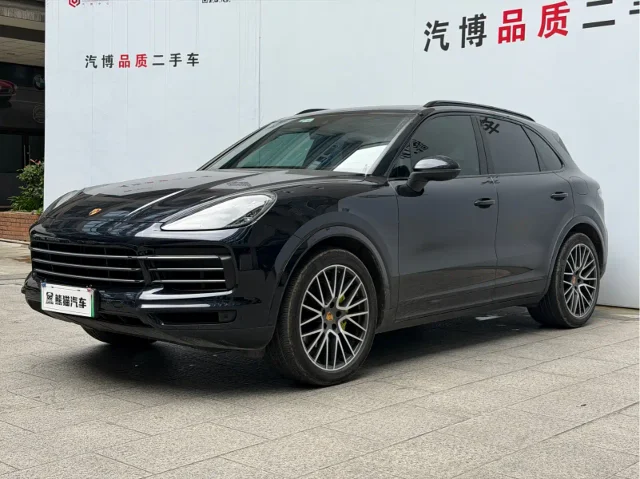 Porsche Cayenne Hybrid Cayenne E-Hybrid 2.0T