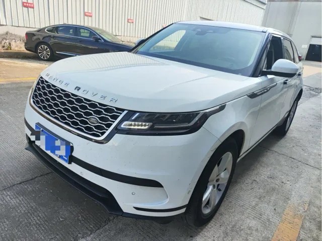 Land Rover Velar P250