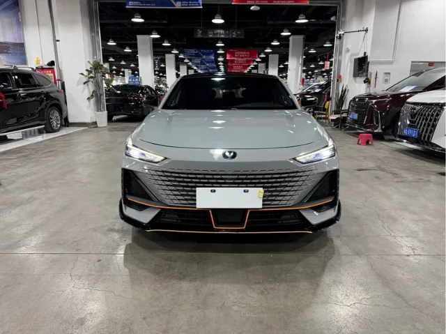 Changan UNI-V 1.5T Sport Edition