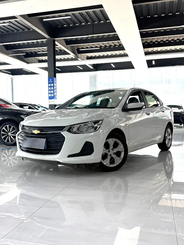 Chevrolet Cavalier 325T Auto Joy Joy Edition