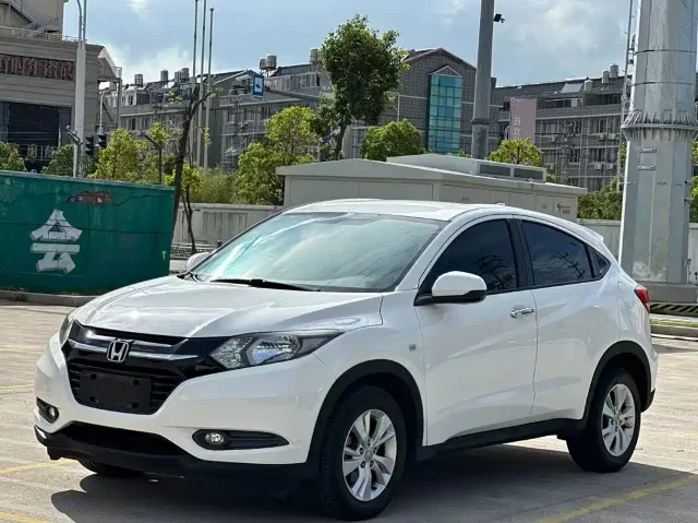 Honda Vezel 1.5L CVT 2WD Comfort Type