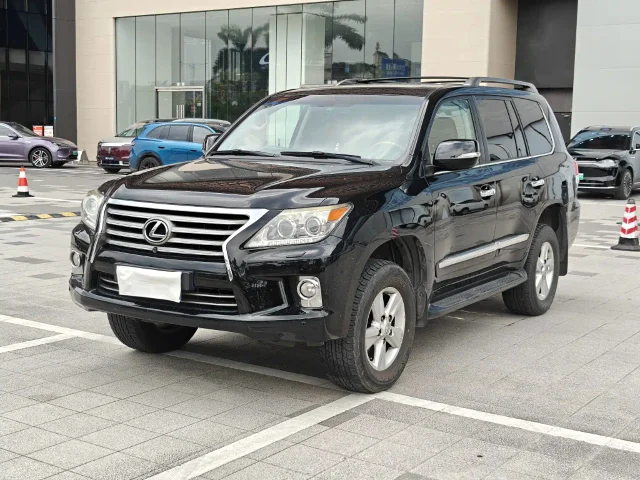 Lexus LX 570
