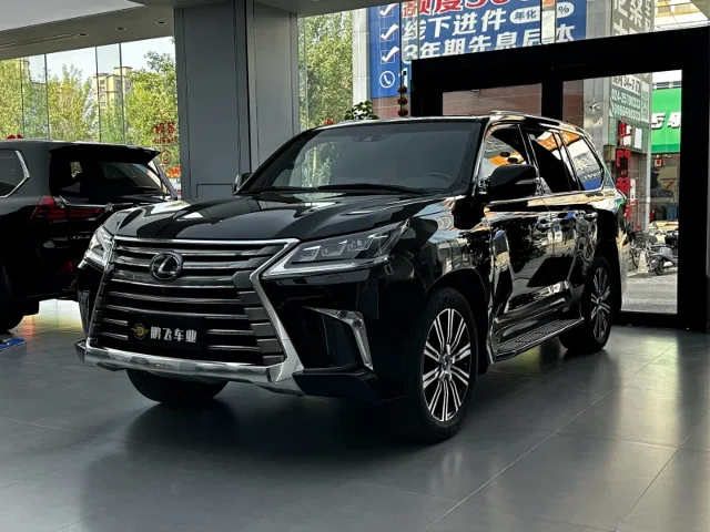 Lexus LX 570 Premium Luxury Edition