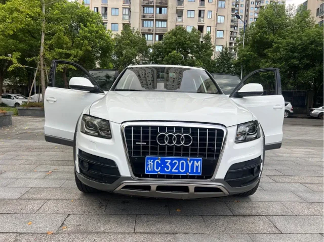 Audi Q5 (Import) 3.2FSI Sport Edition