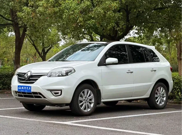 Renault Koleos (Import) 2.0L 2WD Fashion Edition