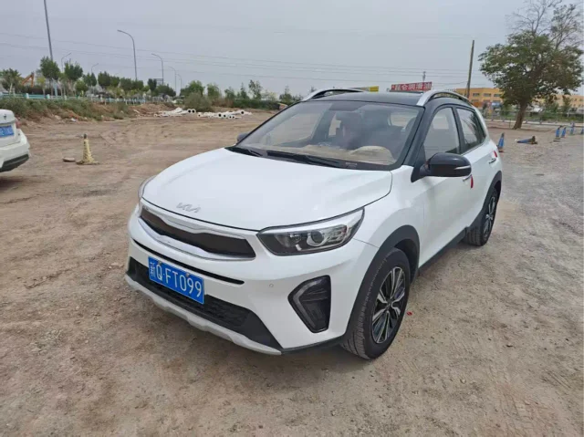 Kia KX1 1.4L CVT Fun Enjoy Sunroof Model