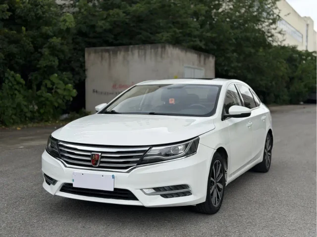 Roewe i6 Classic 20T Auto Internet Smart Edition