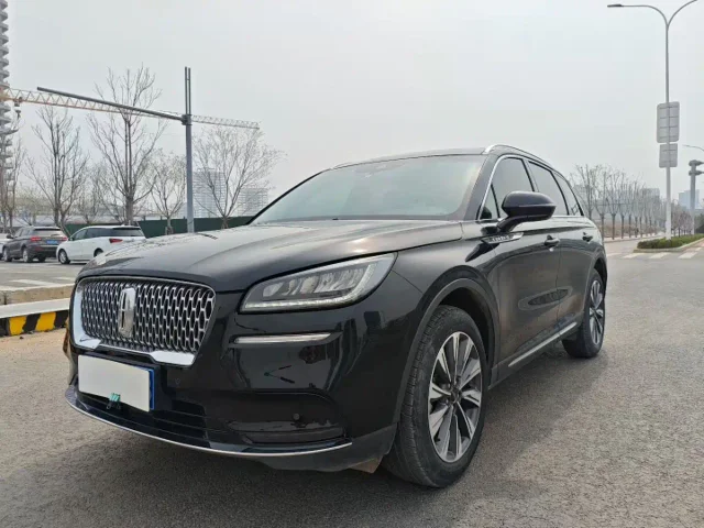 Lincoln Corsair 2.0T 2WD Elegant Edition