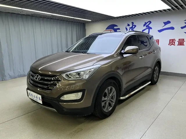 Hyundai Santa Fe 2.4L Auto 2WD Smart Type 5 seats
