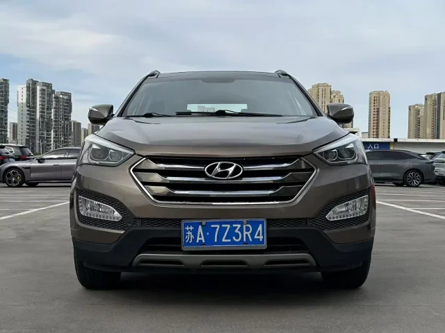 Hyundai Santa Fe 2.4L Auto 2WD Smart Type