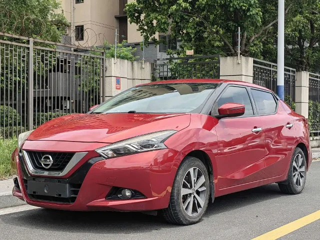 Nissan Bluebird 1.6L CVT Cool Edition