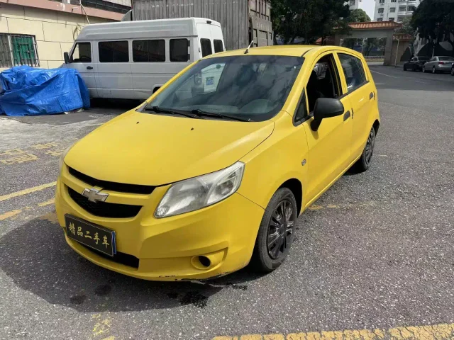 Chevrolet Sail Hatchback 1.4L AMT Premium Comfort Edition