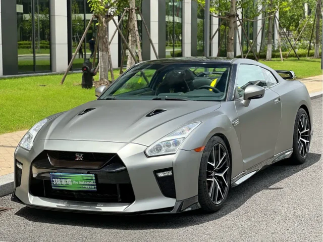 Nissan GT-R 3.8T Premium Edition