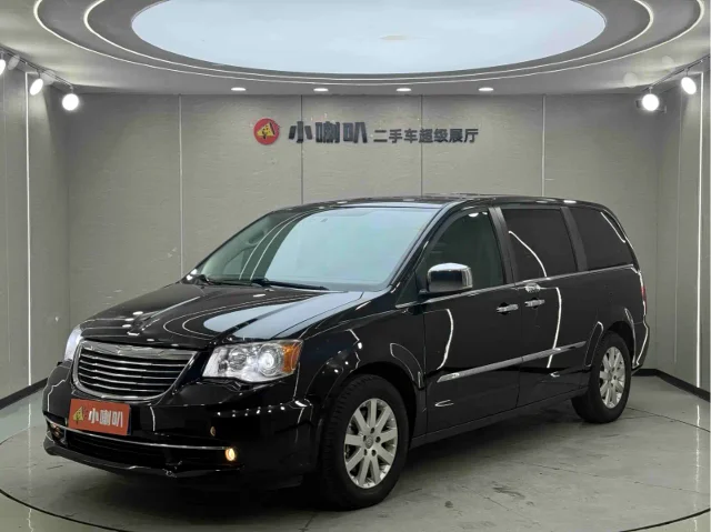 Chrysler Grand Voyager (Import) 3.6L Luxury Edition