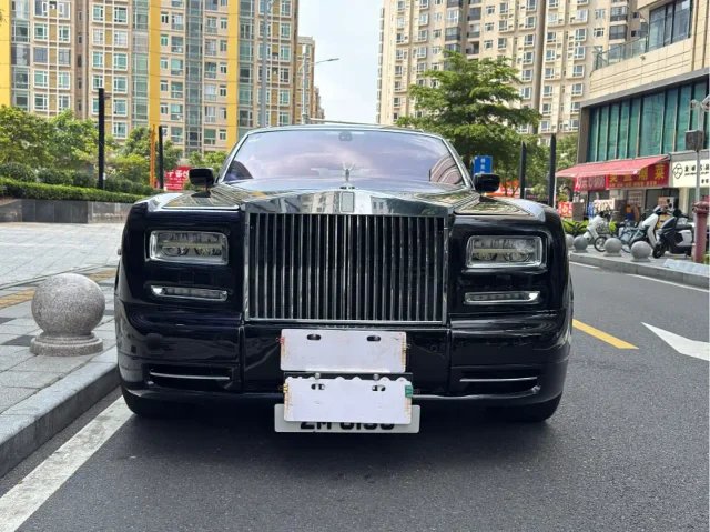Rolls-Royce Phantom 6.7L Standard Edition