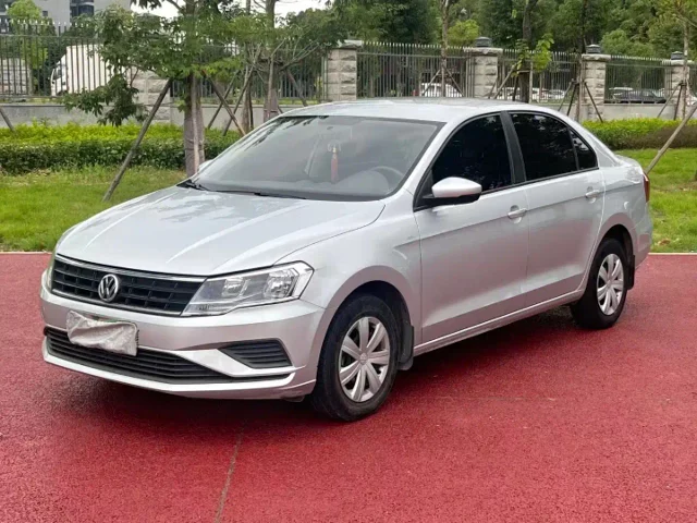 Volkswagen Jetta 1.5L Auto Fashion Type