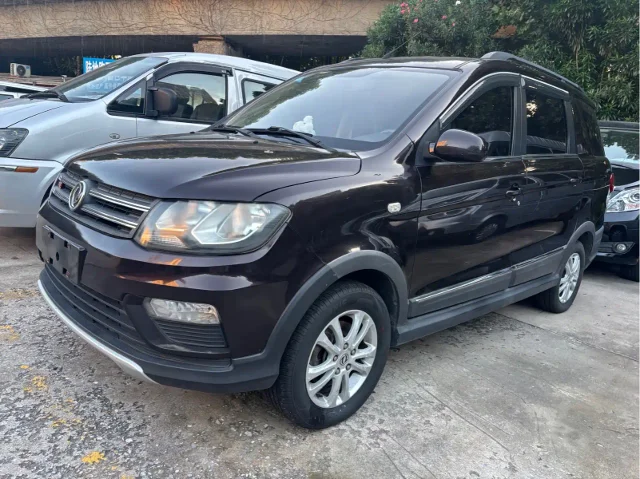 Fengon 370 1.5L Manual Standard Type Ⅱ 7 seats