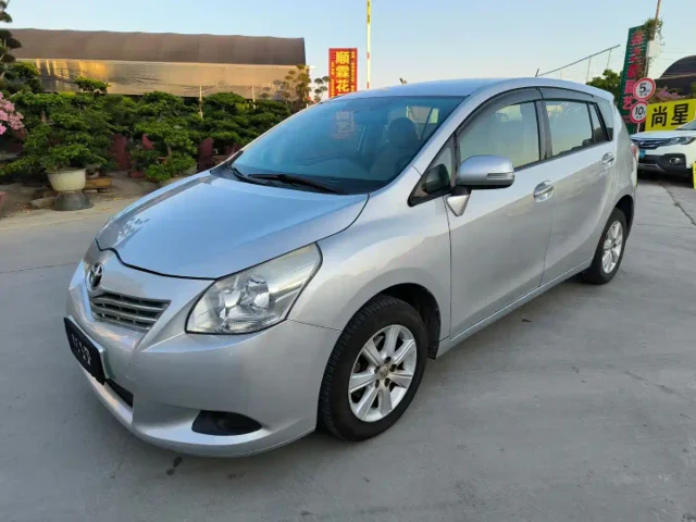 Toyota Verso 180V CVT Supreme Edition