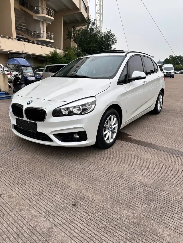 BMW 2 Series Active Tourer 218i Fashion Type
