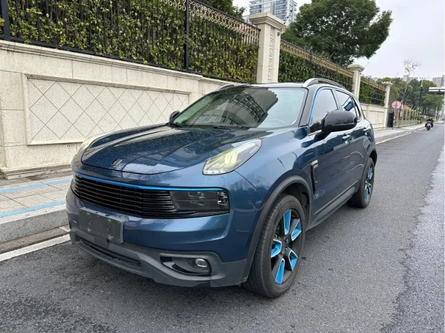 Lynk & Co 01 2.0T 2WD Type Pro Edition