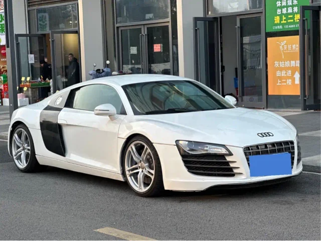 Audi R8 4.2 FSI quattro