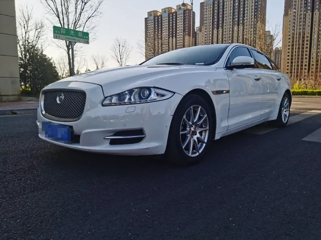 Jaguar XJ XJL 3.0 Panoramic Business Edition