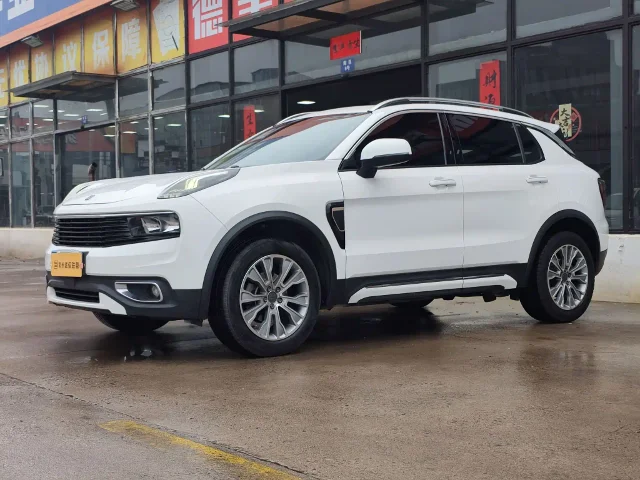 Lynk & Co 01 2.0T 2WD Type Edition