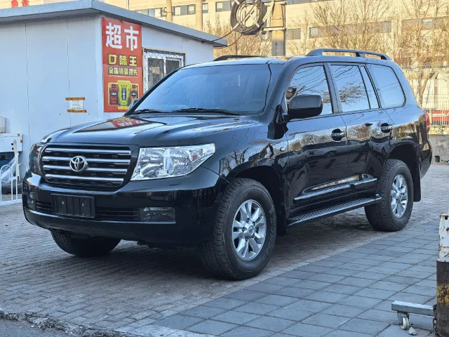 Toyota Land Cruiser 4.7L Auto VX