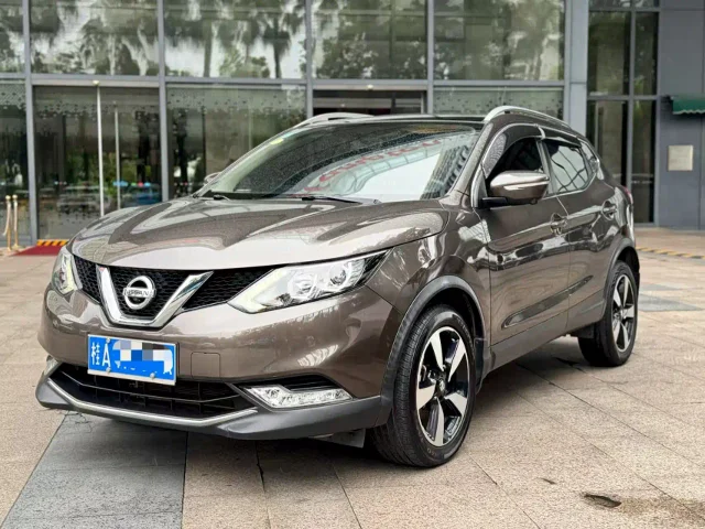 Nissan Qashqai 2.0L CVT Luxury Edition China V