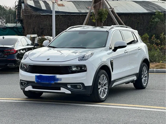 Lynk & Co 01 2.0T 2WD Type Edition