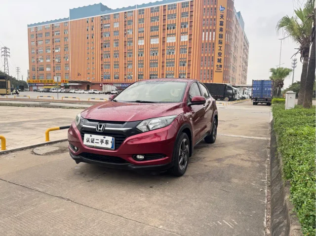 Honda Vezel 1.8L CVT 2WD Pioneer Type