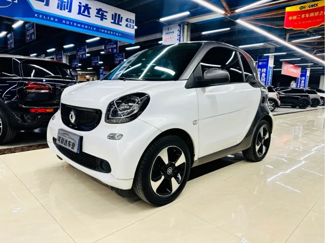 Smart fortwo 1.0L 52 kW Hardtop Passion Edition China V