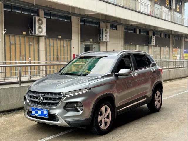 Baojun 510 1.5L Manual Fashion Type
