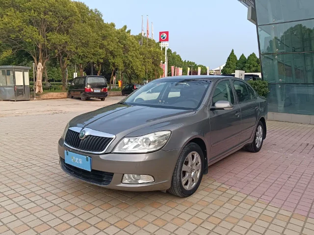 Skoda Octavia 1.6L Auto Comfort Supreme Edition