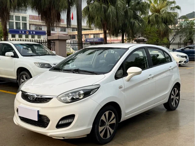 Kaiyi C3R 1.5L AMT Gold Diamond Edition