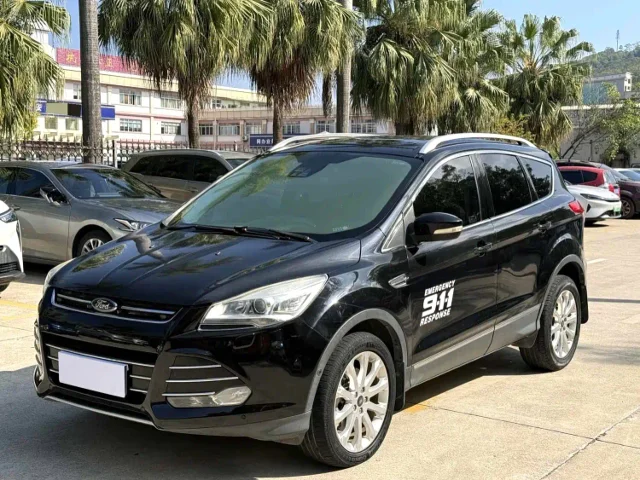 Ford Kuga 2.0L GTDi 4WD Premium Type